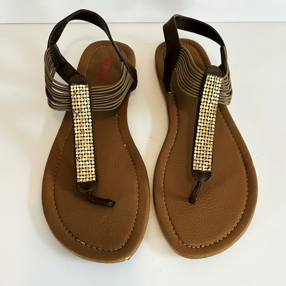 BONGO Thong Flat Sandal With Elastic Heel Straps Goldcoast  Women’s Sz 11 Brown